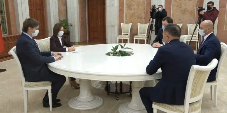 LIVE | Declarațiile Grupului Parlamentar PRO Moldova după consultările cu Maia Sandu