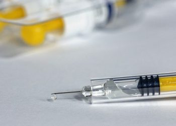 Alte 100 de mii de doze de vaccin antigripal vor ajunge în țară în zilele următoare