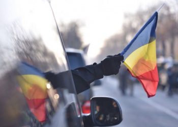 România sărbătorește discret și în liniște Ziua Națională. Cum este celebrat evenimentul la Chișinău | VIDEO