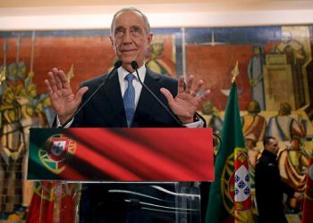 В Португалии переизбрали президента