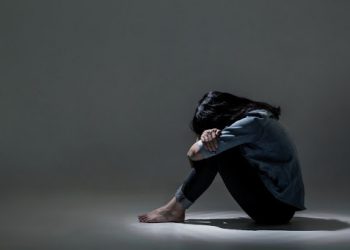 Шокирующий случай в Комрате: Несколько молодых людей изнасиловали несовершеннолетнюю