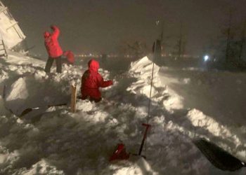 Число погибших при сходе лавины в Норильске выросло до трех