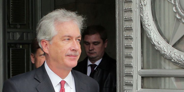 Новым главой ЦРУ станет бывший посол США в России Уильям Бернс