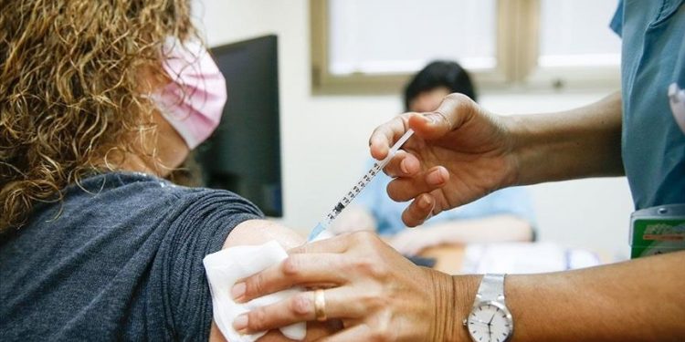 Israelul a vaccinat 10% din populaţie împotriva COVID-19