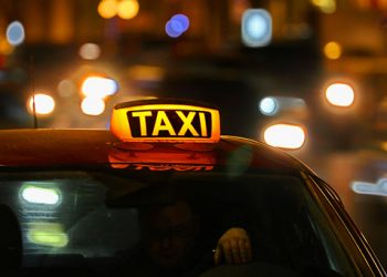 В столице проверили деятельность таксистов. Полиция выписала штрафы почти на 41 тыс. леев