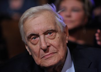 Российского актера Олега Басилашвили госпитализировали с коронавирусом