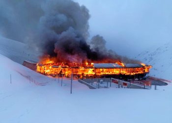 В Австрии сгорел уникальный Музей мотоциклов | VIDEO
