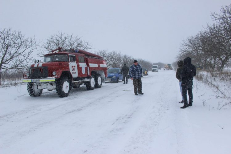 Mobilizare exemplară a echipelor Partidului ȘOR din întreaga țară în depășirea situației dificile cauzate de ninsorile abundente | FOTO, VIDEO