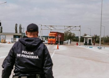 Peste 300 de persoane au intrat în ultimele 24 de ore, în R.Moldova, revenind din zone roșii, cu risc epidemiologic sporit