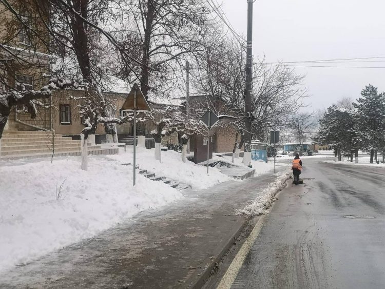 Mobilizare exemplară a echipelor Partidului ȘOR din întreaga țară în depășirea situației dificile cauzate de ninsorile abundente | FOTO, VIDEO