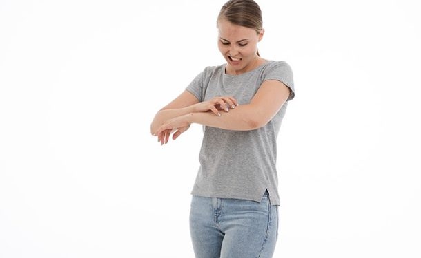 Названы «кожные» симптомы коронавируса