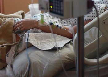 Португалия легализовала эвтаназию