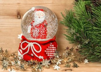 Bani, sănătate din belșug și dispariția pandemiei de COVID-19: Cele mai râvnite dorințe ale cetățenilor Moldovei în noul an | VIDEO