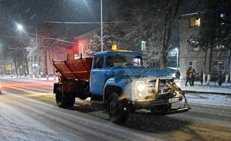 Mobilizare exemplară a echipelor Partidului ȘOR din întreaga țară în depășirea situației dificile cauzate de ninsorile abundente | FOTO, VIDEO