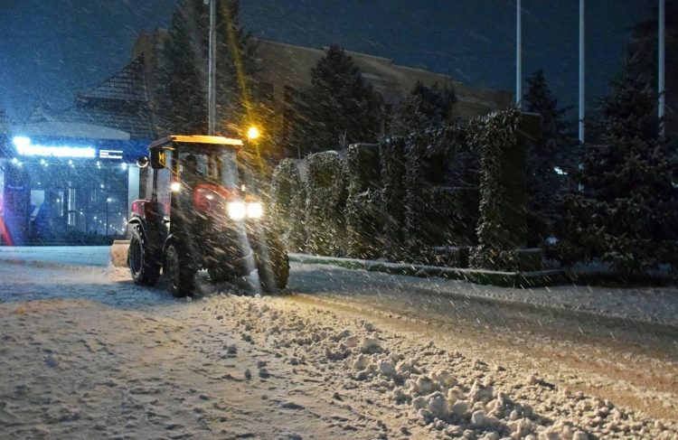 Mobilizare exemplară a echipelor Partidului ȘOR din întreaga țară în depășirea situației dificile cauzate de ninsorile abundente | FOTO, VIDEO