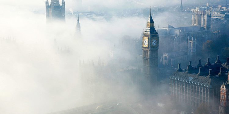 В Лондоне горит Вестминстерский дворец