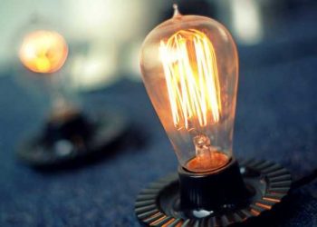 Energia electrică s-ar putea ieftini