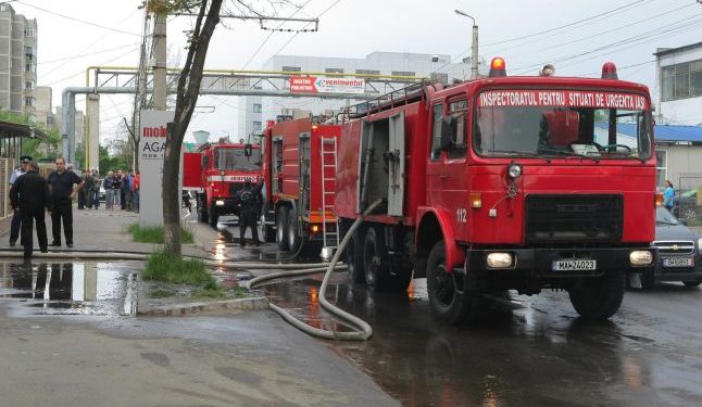 В новогоднюю ночь спасатели потушили несколько пожаров