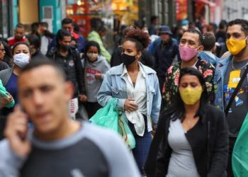 Statul care înregistrează un mort la fiecare şase minute anunță înăsprirea măsurilor de restricţie anti-COVID