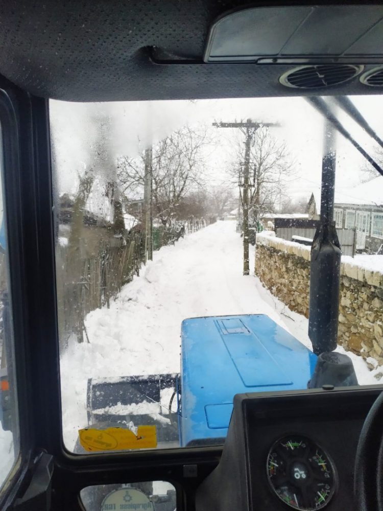 Mobilizare exemplară a echipelor Partidului ȘOR din întreaga țară în depășirea situației dificile cauzate de ninsorile abundente | FOTO, VIDEO