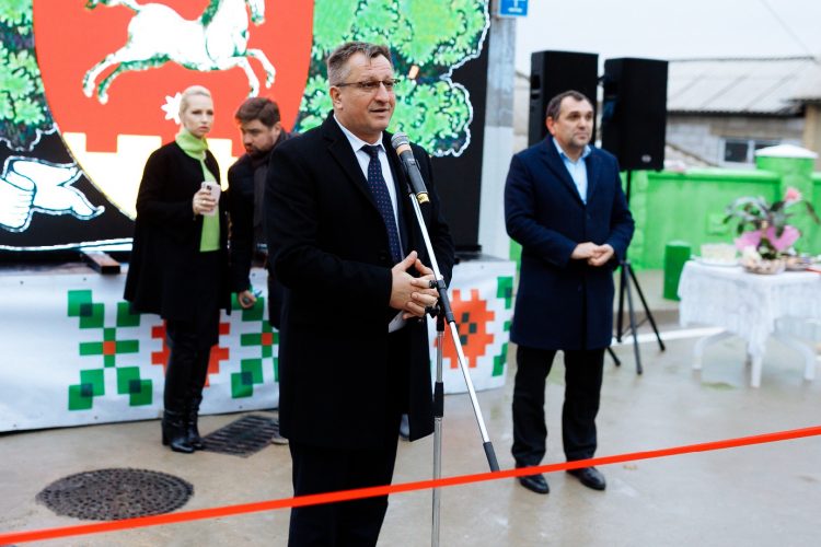 Echipa lui Ilan Șor de la Orhei a finalizat renovarea a încă două străzi, conform unei noi tehnici de betonare