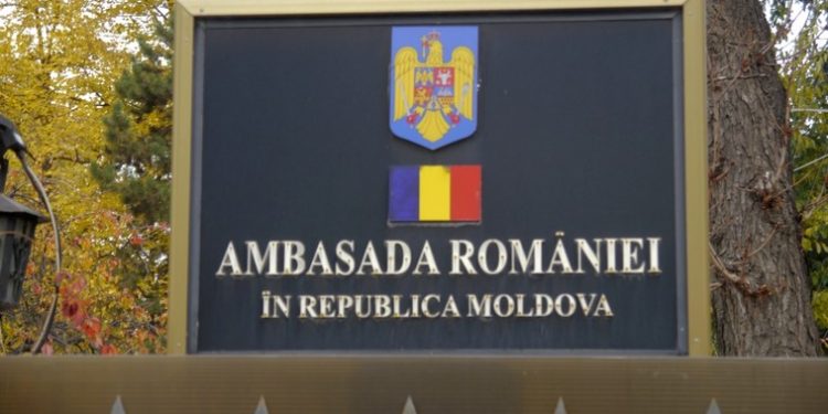 Secția Consulară a Ambasadei României la Chișinău își modifică programul