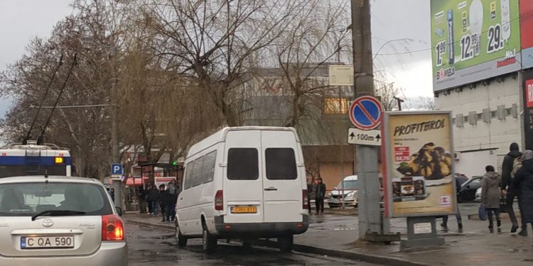 Au ajuns la o înțelegere temporară: Ruta 125 din Chișinău și-a prelungit itinerarul