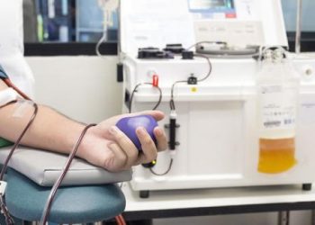 O faptă bună a devenit o deprindere: Foștii pacienți tratați de la COVID-19 continuă să contribuie cu plasmă | VIDEO