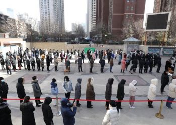 Oraș din China, cu 11 milioane de oameni, carantinat după depistarea a 119 cazuri de COVID. Toți locuitorii urmează să fie testați