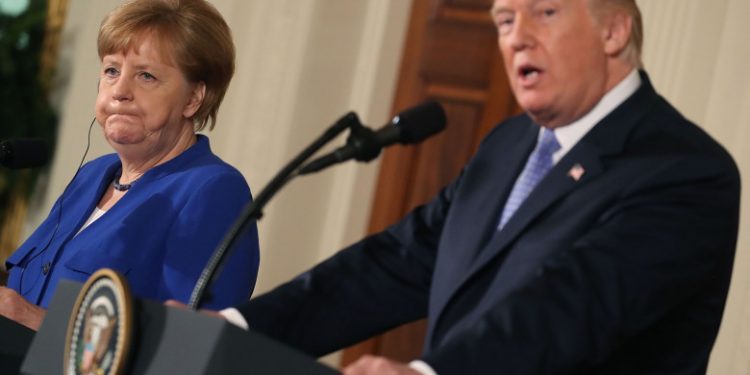 Merkel dă vina pe Trump pentru violențele fără margini de la Capitoliu