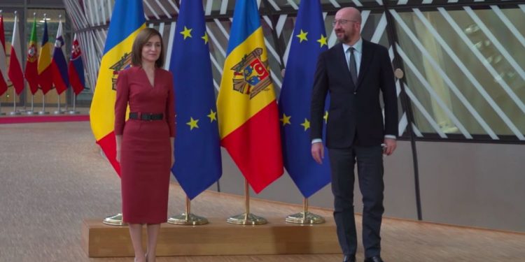 Maia Sandu a cheltuit aproape 46 de mii de lei pentru a merge la Bruxelles să facă poze