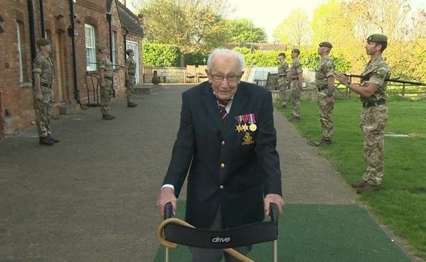 В Британии умер ветеран, собравший для медиков £32 млн