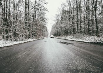 „Желтый” уровень метеоопасности из-за гололеда продлен