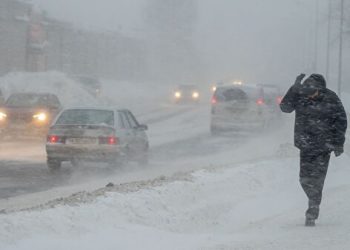 В Украине ожидаются метели, снежные заносы, гололедица и морозы