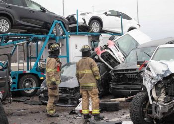 Массовое ДТП в США с участием 130 машин. Сообщается о погибших и десятках раненных