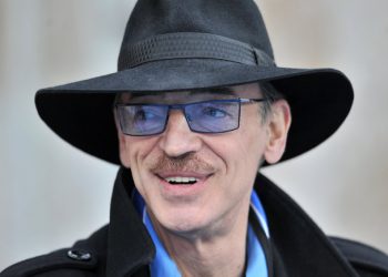 Российского актера Михаила Боярского госпитализировали