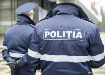 „Știi ce te așteaptă?” A chemat polițiștii să o salveze, dar i-a încuiat în casă. O tânără din Chișinău s-a pus pe glume | VIDEO