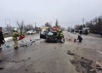 Accident cumplit la Vulcănești: Trupul neînsuflețit al unui tânăr, scos din fiarele automobilului, două persoane rănite | VIDEO