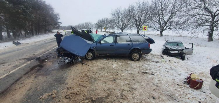 Grav accident la Rîșcani. Două persoane decedate, altele trei – rănite | Update