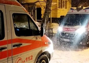 Ultima dorință a unui moldovean grav bolnav internat într-un spital din Italia. Angajații Crucii Roșii l-au însoțit 4000 de km