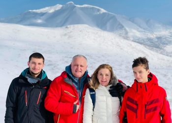 Igor Dodon își continuă vacanțele: Unde și-a sărbătorit ziua de naștere fostul președinte al țării | VIDEO