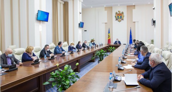 Pe lângă prim-ministru va fi instituit Consiliul consultativ de sănătate publică