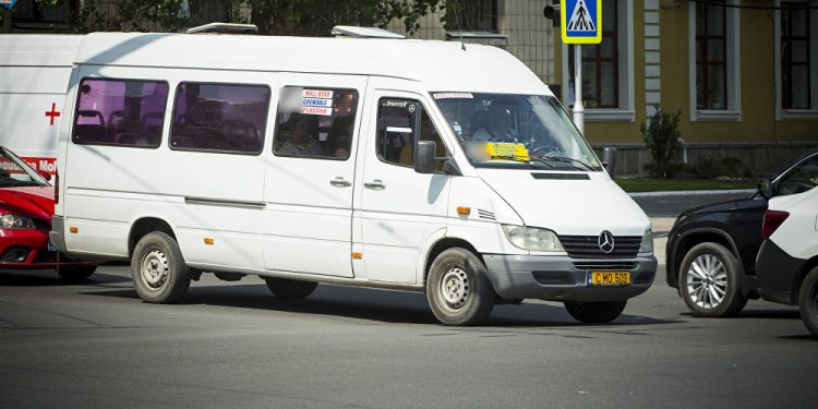 Перевозчики не откажутся от протеста: 23 февраля будет приостановлено большинство регулярных пассажирских рейсов по всей стране | VIDEO