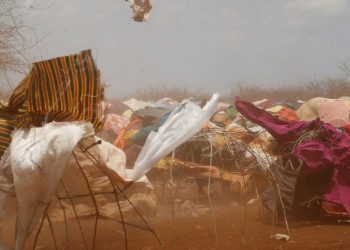 Norii de nisip și praf din pustiul Sahara vor ajunge în Moldova. Ce spun medicii și meteorologii | VIDEO