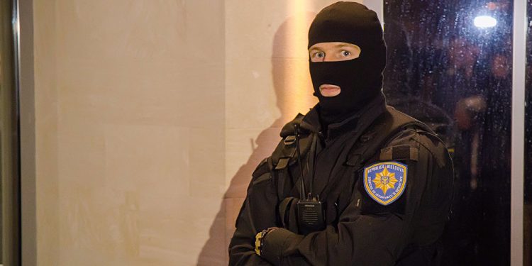 Directorul adjunct de la Penitenciare ar fi fost reținut de SIS