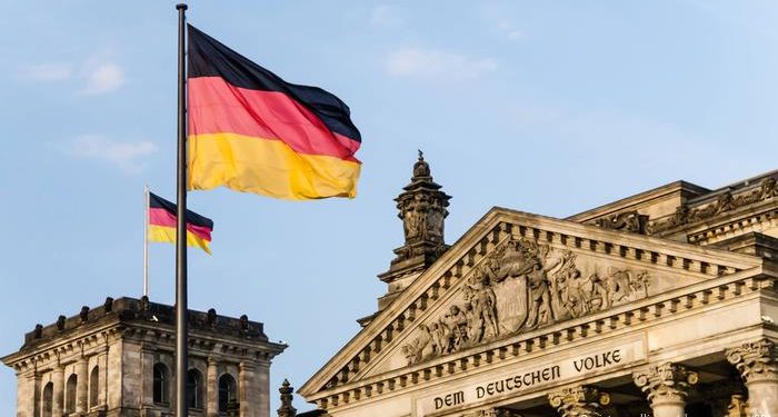 В Германии заметно увеличилось число зараженных опасной мутацией коронавируса