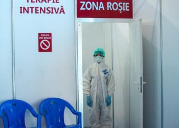 COVID-19: Alte 965 cazuri noi, 17 oameni au murit. Printre cei care au decedat este și un medic imagist | VIDEO