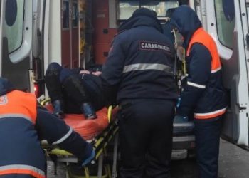 La un pas de tragedie: Două persoane inconștiente, salvate în Capitală