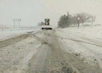 Prăpăd pe traseele naționale: accidente, traumatisme și ambuteiaje. Codul Galben de polei și ghețuș a fost prelungit | VIDEO