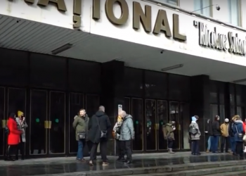 Muzicienii au protestat în fața Palatului Național “Nicolae Sulac”: artiștii cer anularea restricțiilor | VIDEO